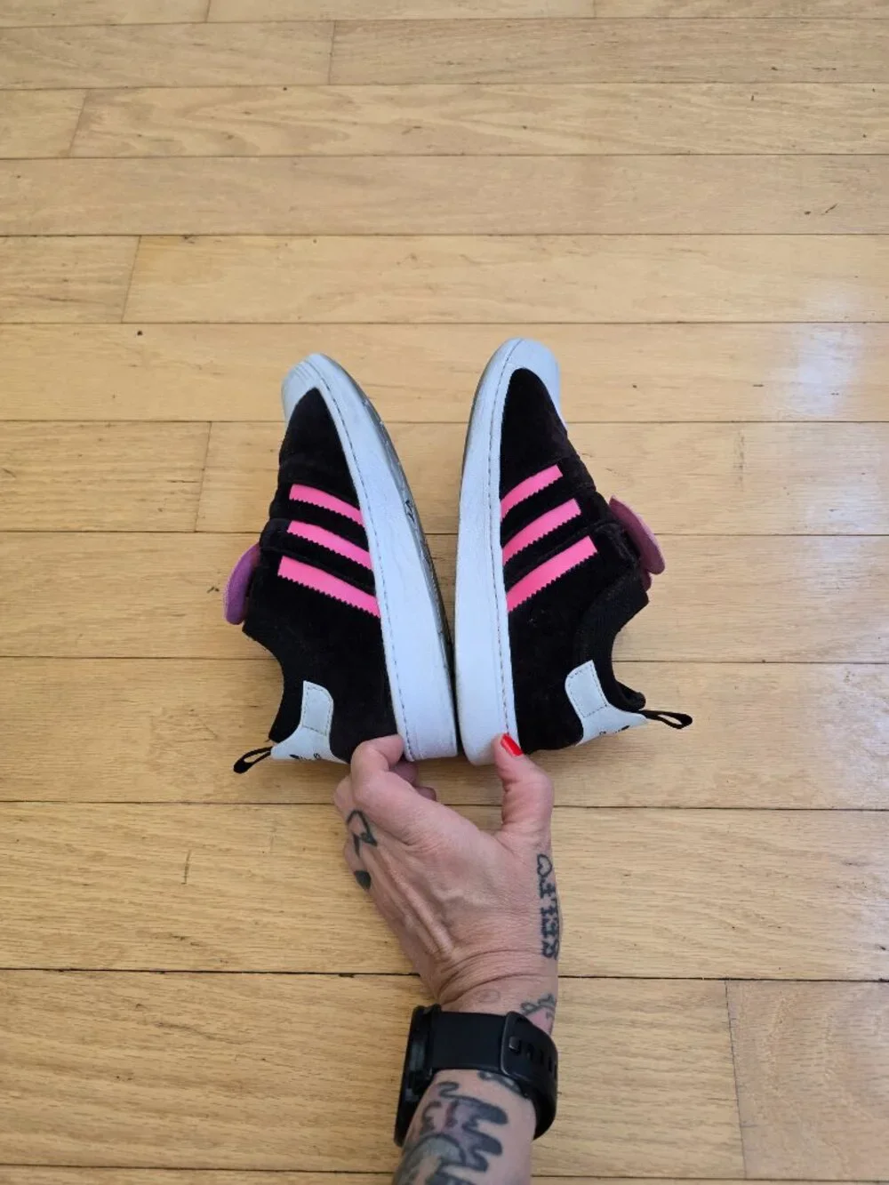 adidas | Superstar 360 Black Shock Pink Suede Heart Sneakers | KIDS 1